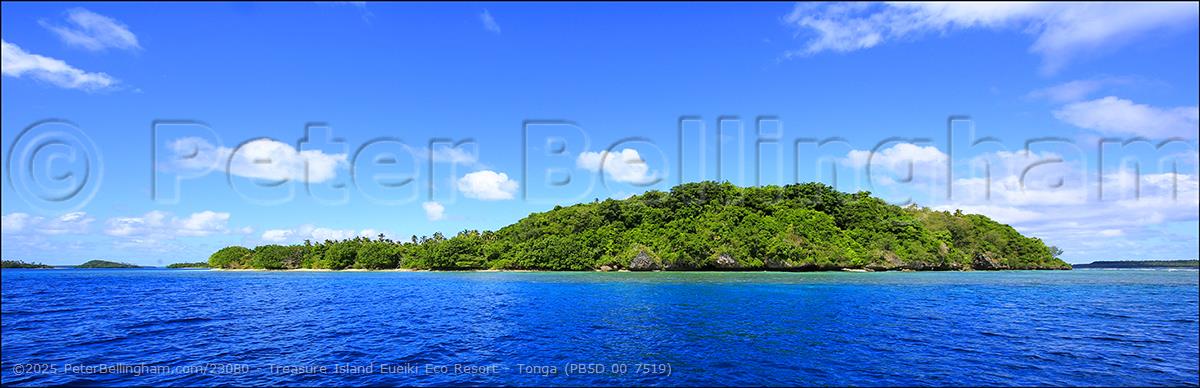 Peter Bellingham Photography Treasure Island Eueiki Eco Resort - Tonga (PB5D 00 7519)